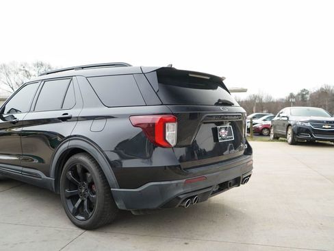 Used 2020 Ford Explorer ST w/ ST High-Performance Pack image 15