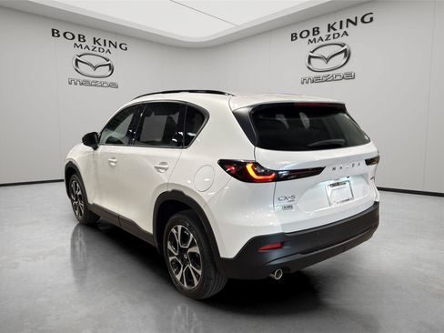 Used 2026 MAZDA CX-5 Preferred AWD/4WD image 3