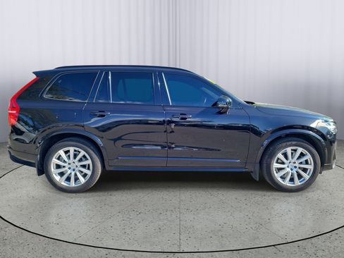 Used 2021 Volvo XC90 T6 R-Design w/ Protection Package Premier AWD/4WD image 3
