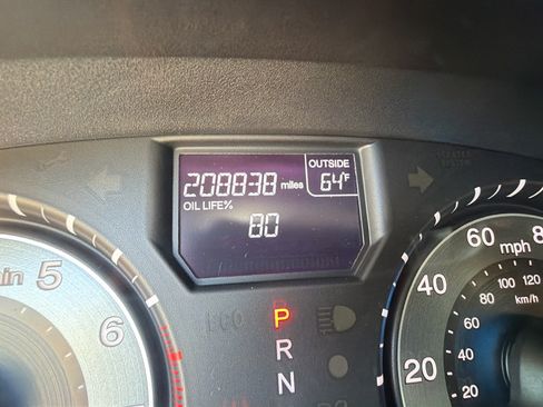 Used 2012 Honda Odyssey EX image 17