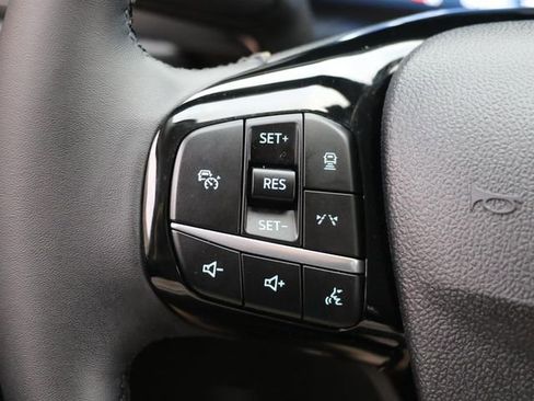 Used 2023 Ford Escape Platinum AWD/4WD image 27