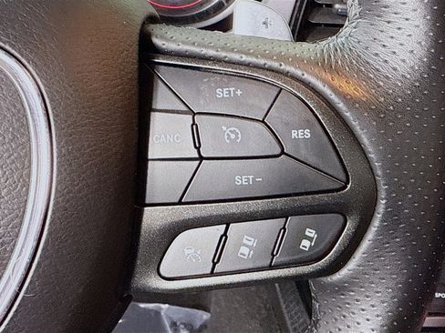 Used 2023 Dodge Challenger R/T w/ Plus Package image 15