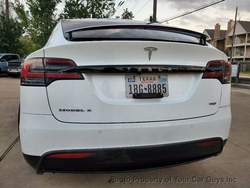 Used 2017 Tesla Model X image 22