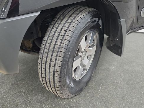 Used 2011 Nissan Xterra PRO-4X w/ Pro-4x Leather Pkg image 27