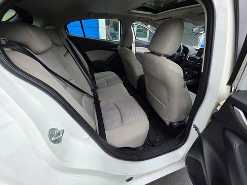 Used 2015 MAZDA MAZDA3 i Touring w/ Technology Package image 14