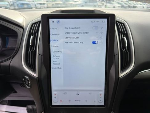 Used 2022 Ford Edge SEL w/ Convenience Package image 25