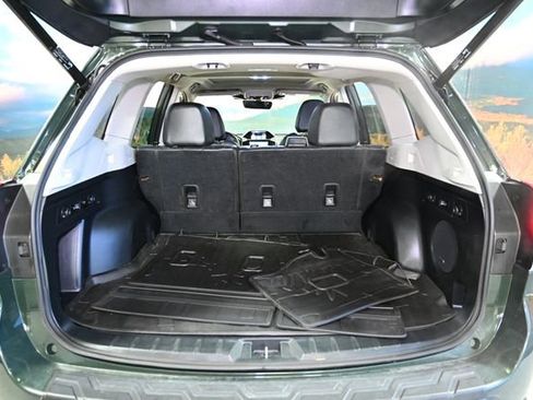 Used 2022 Subaru Forester Touring w/ Popular Package #2 image 43