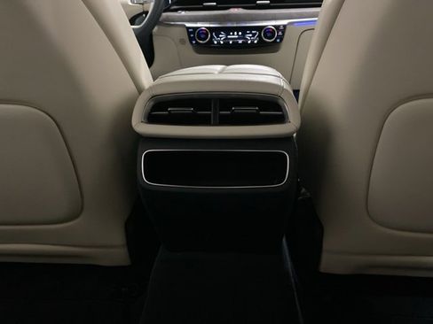 Used 2024 Genesis G80 image 75