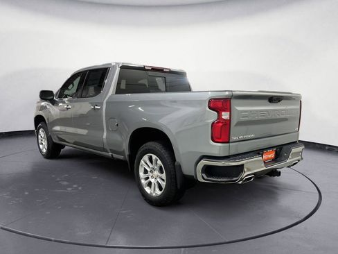 New 2026 Chevrolet Silverado 1500 LTZ w/ LTZ Premium Package AWD/4WD image 5