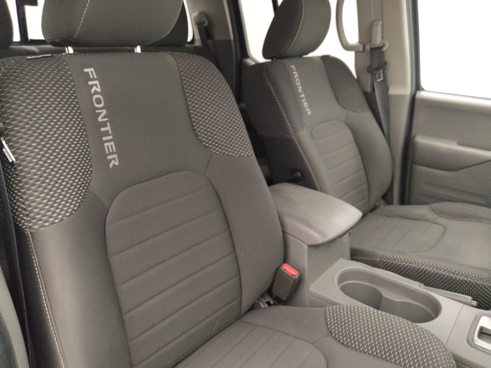 Used 2016 Nissan Frontier Desert Runner RWD image 21
