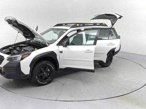 Certified 2023 Subaru Outback Wilderness AWD/4WD image 15