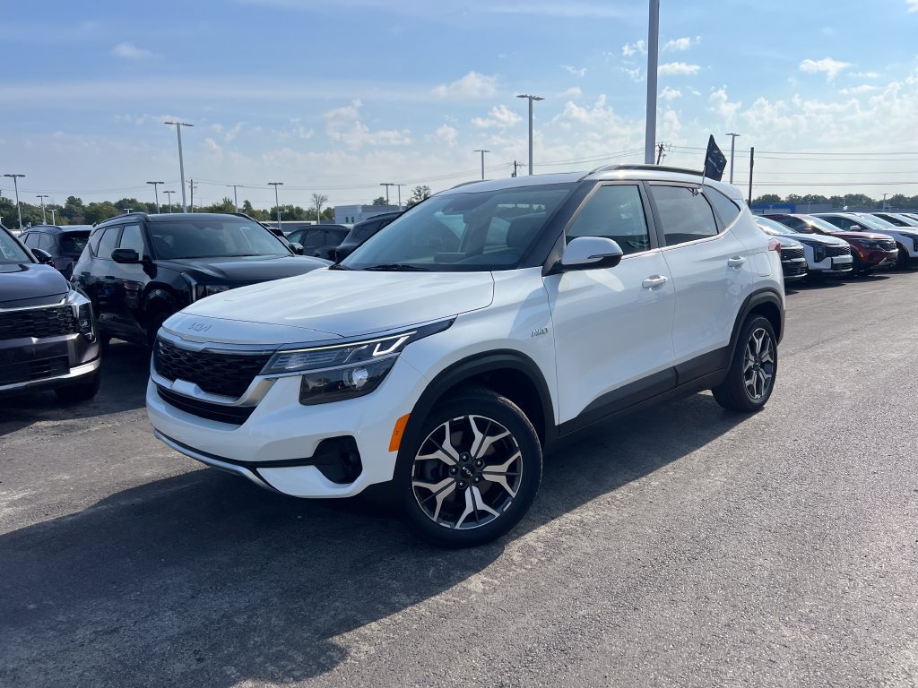 Certified 2023 Kia Seltos EX AWD/4WD image 9