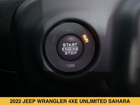 Used 2022 Jeep Wrangler Unlimited Sahara w/ Cold Weather Group AWD/4WD image 9