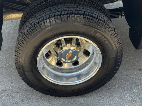 Used 2025 Chevrolet Silverado 3500 High Country w/ Technology Package AWD/4WD image 50