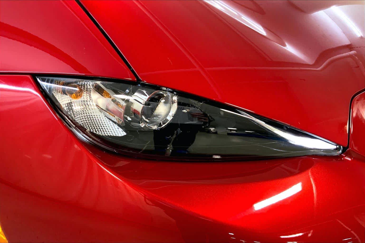Used 2016 MAZDA MX-5 Miata Grand Touring RWD image 27