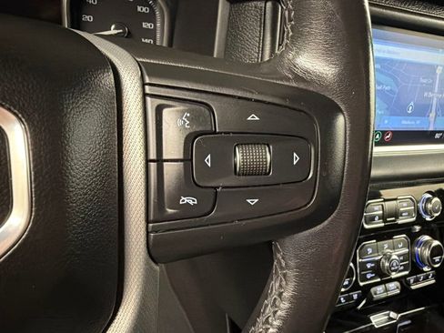 Used 2021 GMC Yukon XL Denali w/ Denali Ultimate Package AWD/4WD image 20
