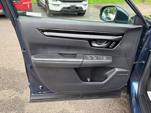 Used 2023 Honda CR-V EX-L image 7