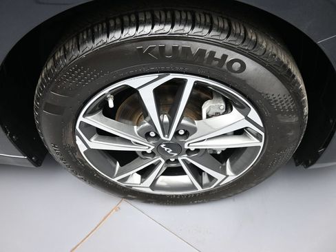Certified 2024 Kia Forte LXS FWD image 13