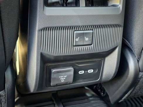 New 2026 Jeep Cherokee Overland w/ Advanced Pro Tech Group AWD/4WD image 37