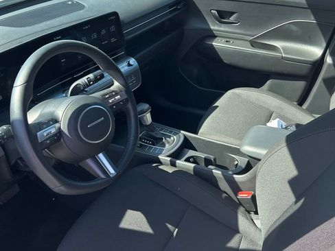 Used 2025 Hyundai Kona SEL image 15