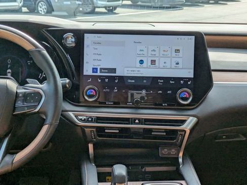 Used 2024 Lexus RX 350 Premium Plus w/ Convenience Package AWD/4WD image 19