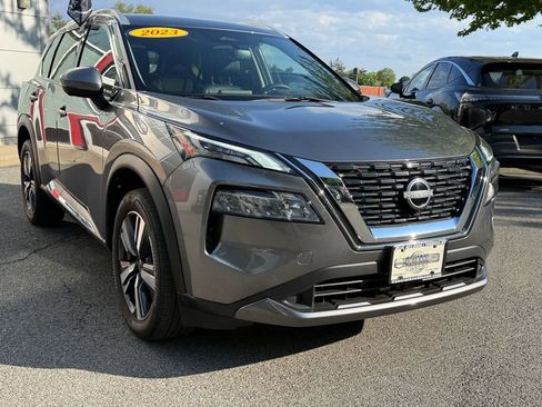 Used 2023 Nissan Rogue SL AWD/4WD image 7
