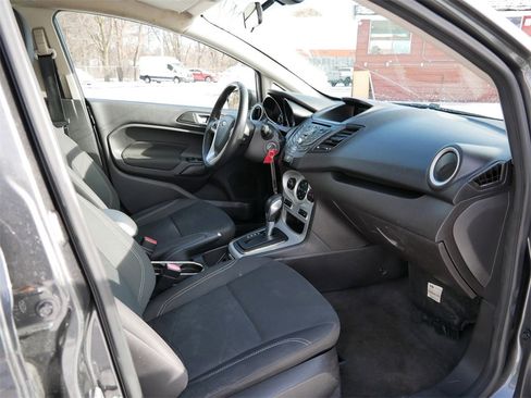 Used 2016 Ford Fiesta SE w/ Cold Weather Package image 8