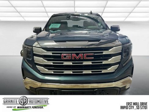 Used 2024 GMC Sierra 1500 SLE AWD/4WD image 9