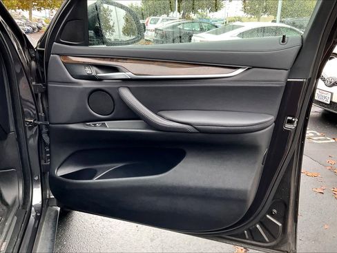 Used 2017 BMW X6 xDrive35i image 24