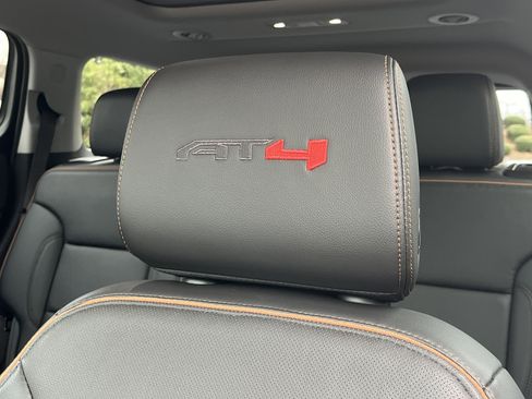 Used 2022 GMC Acadia AT4 w/ Technology Package image 20