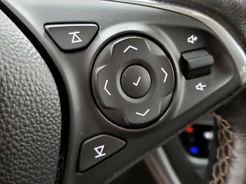 Used 2018 Buick Envision Essence image 31