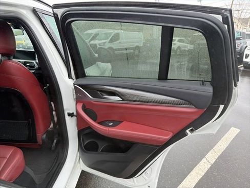 Used 2021 BMW X4 M40i image 22