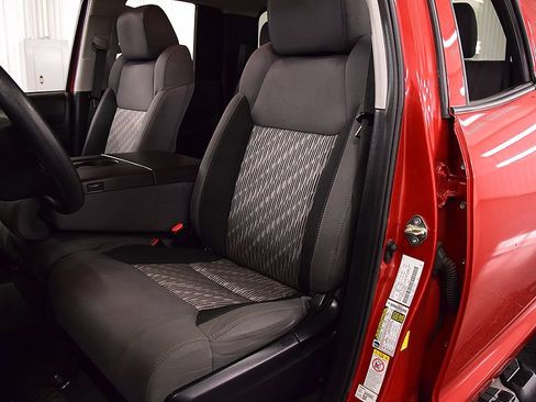 Used 2019 Toyota Tundra SR AWD/4WD image 29