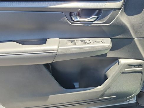 Certified 2025 Honda CR-V LX image 20
