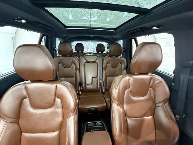 Used 2023 Volvo XC90 B6 Ultimate AWD/4WD image 33