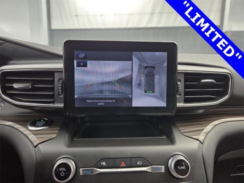 Used 2020 Ford Explorer Limited w/ Class III Trailer Tow Package image 35
