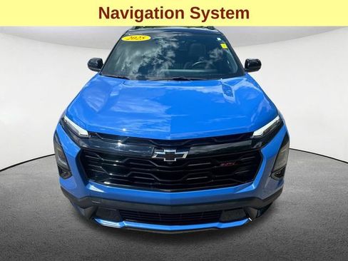 Used 2025 Chevrolet Equinox RS w/ Safety and Technology Package AWD/4WD image 4