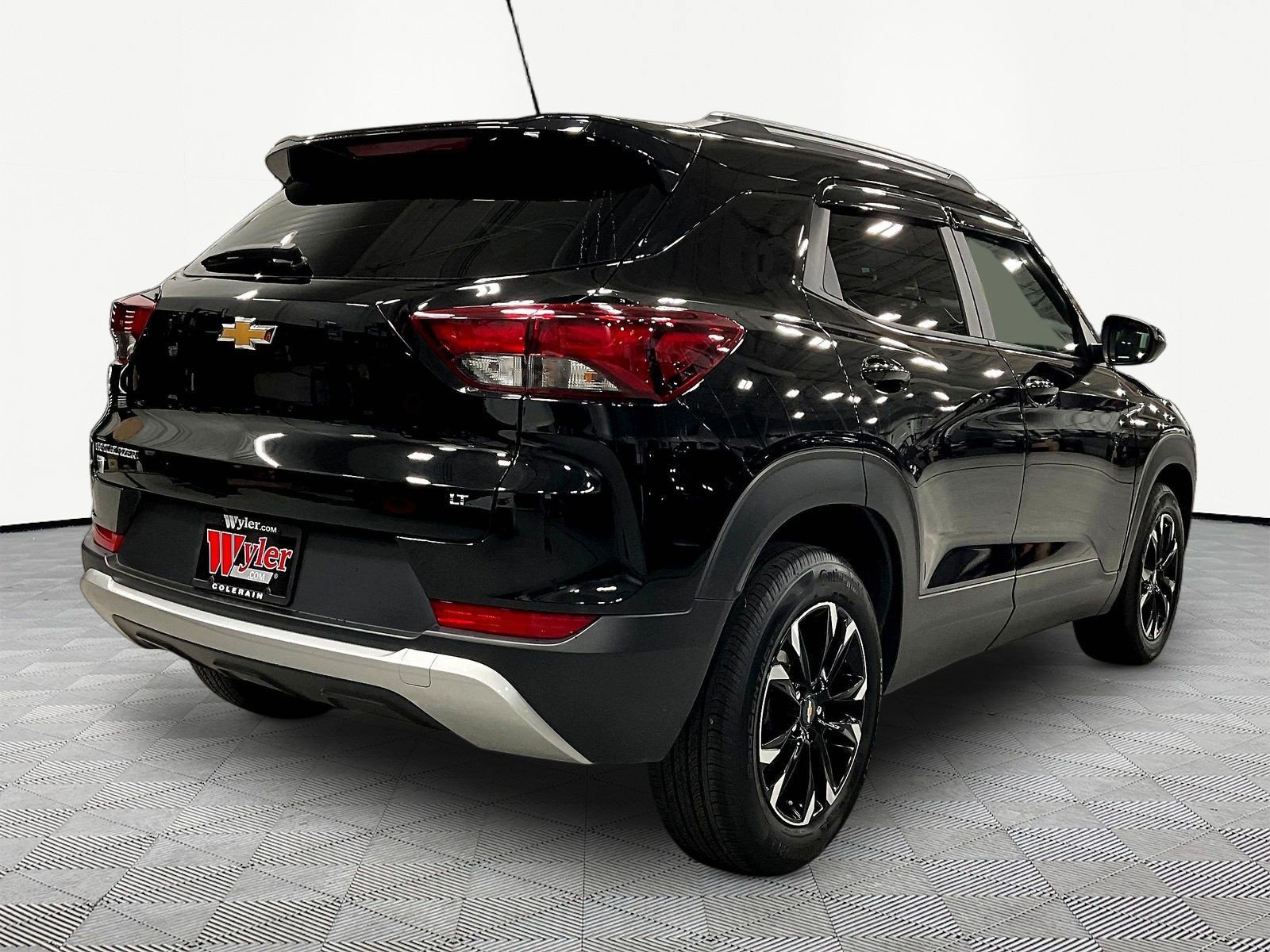 Used 2023 Chevrolet TrailBlazer LT FWD image 6