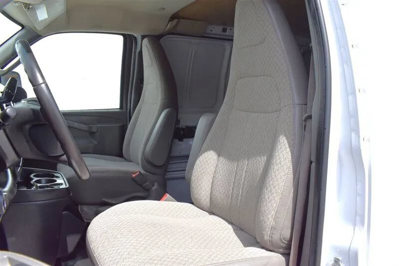 Used 2021 Chevrolet Express 2500 Extended w/ Driver Convenience Package RWD image 11