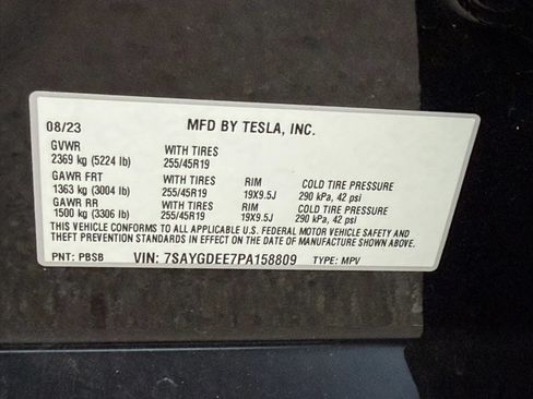 Used 2023 Tesla Model Y Long Range AWD/4WD image 30