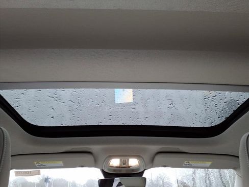 New 2026 Volvo XC40 B5 Ultra w/ Protection Package Premier image 15