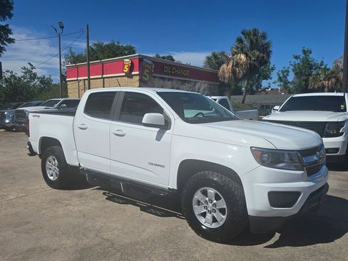 Used 2020 Chevrolet Colorado W/T w/ WT Convenience Package image 38