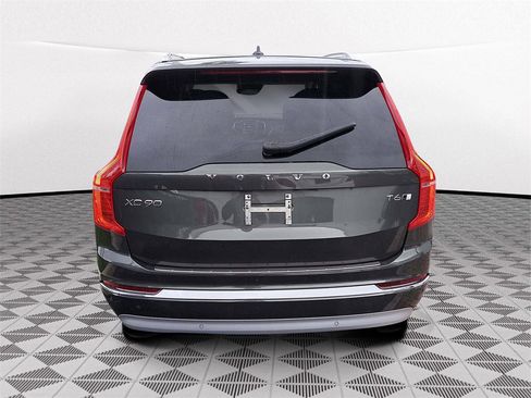 Used 2022 Volvo XC90 T6 Inscription w/ Advanced Package image 5