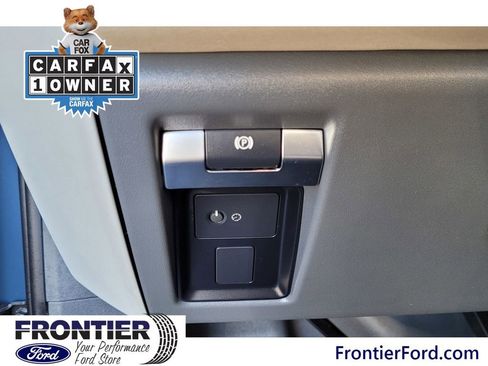 Used 2022 Land Rover Defender 110 SE image 16