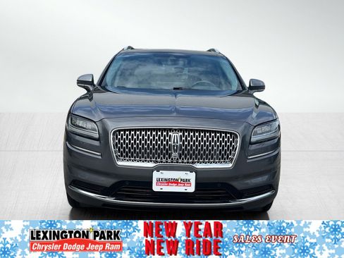 Used 2021 Lincoln Nautilus Reserve w/ Equipment Group 201A image 5