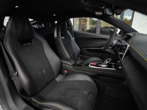 Used 2024 Lotus Emira First Edition RWD image 29