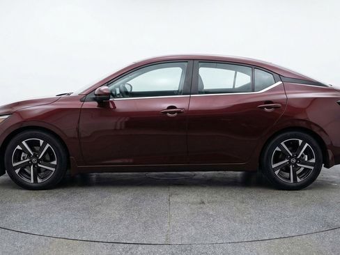 Used 2025 Nissan Sentra SV FWD image 5