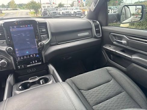 Used 2025 RAM 1500 Big Horn AWD/4WD image 21