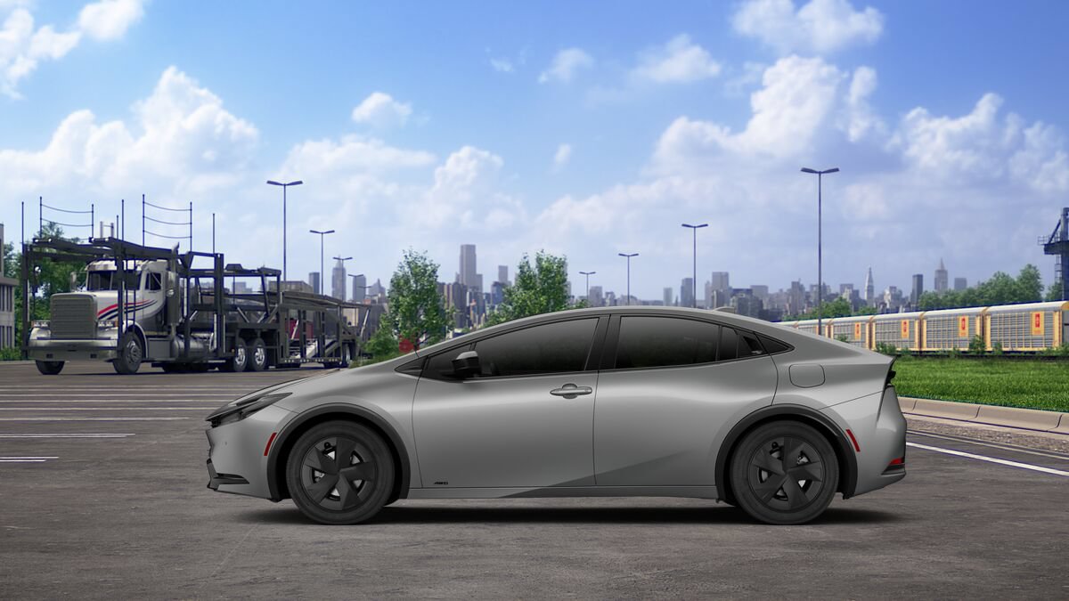 New 2027 Toyota Prius LE AWD/4WD image 4