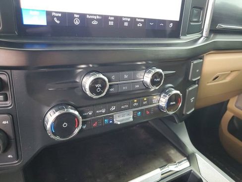Used 2023 Ford F450 Lariat w/ Lariat Ultimate Package AWD/4WD image 25